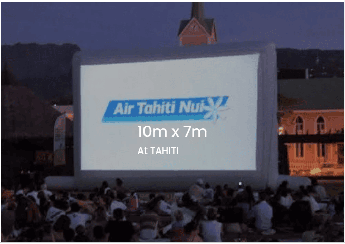 image ecran geant gonflable pour la compagnie  aerienne air tahiti nui